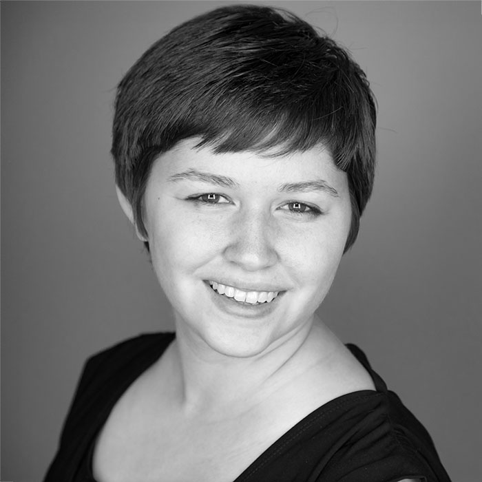 portrait photograph of Emily Manwaring, UX/UI Designer